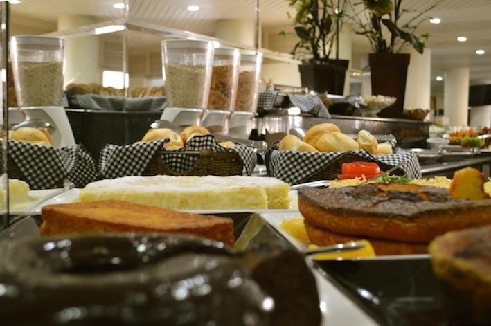 Hotel Monte Rey Montes Claros Zewnętrze zdjęcie