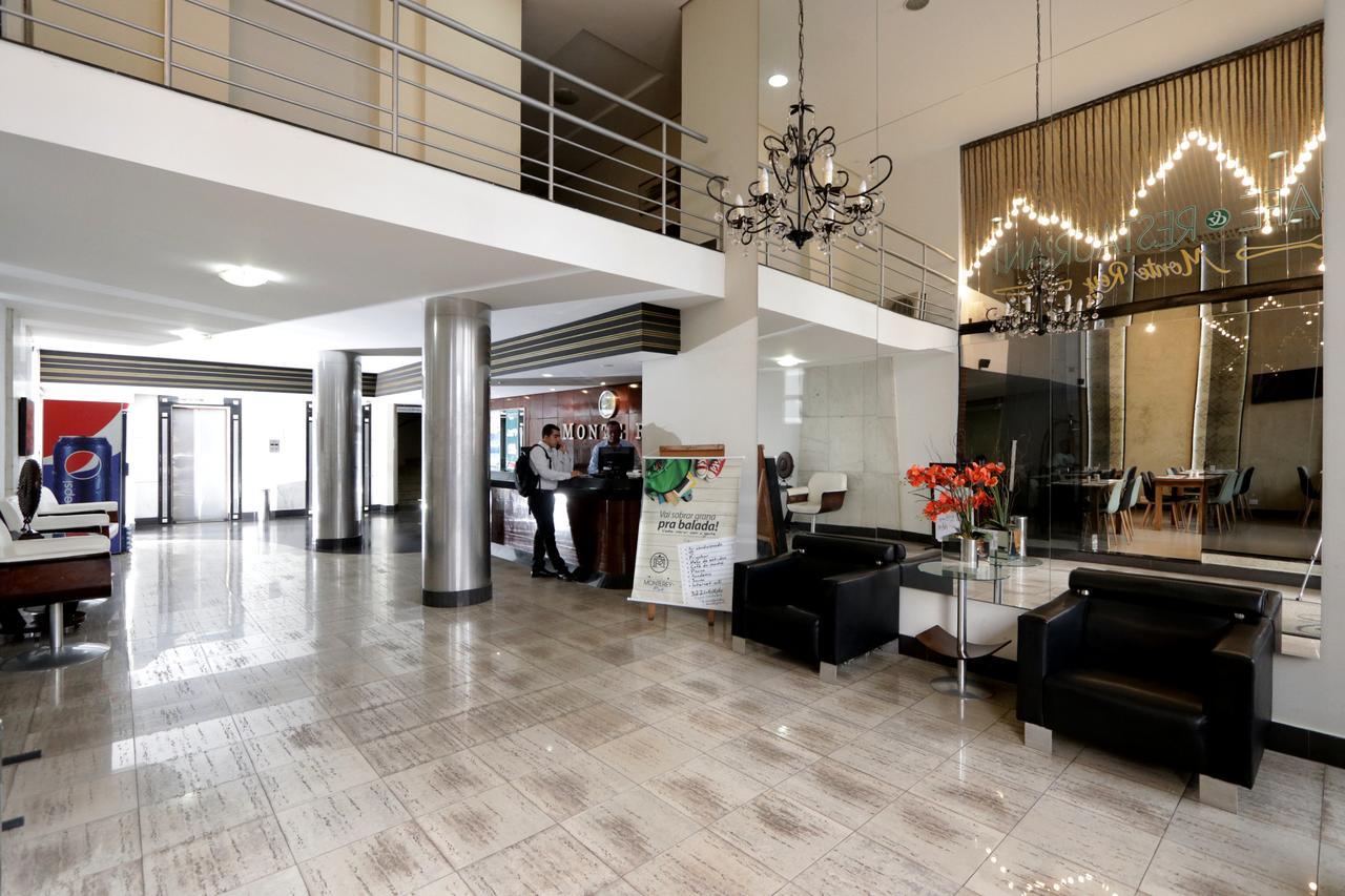 Hotel Monte Rey Montes Claros Zewnętrze zdjęcie
